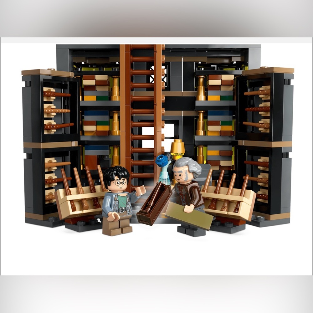 New LEGO 76439 Harry Potter Ollivanders & Madam Malkin's Robes Factory Sealed - Picture 4 of 11